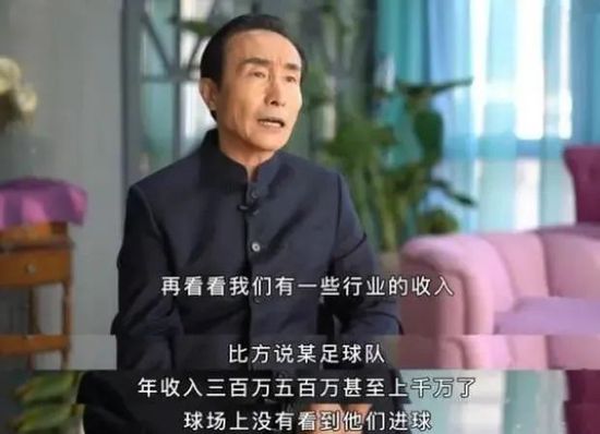 碰巧的是，拉菲尼亚的经纪人是德科，自从他任职巴萨体育管理层后，他就不再履行这些职责。